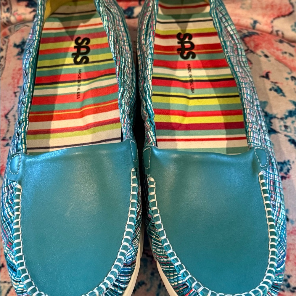 SAS Sunny Slip On Loafer, Turquoise/Rainbow, Size 11M, New never worn, Beautiful
